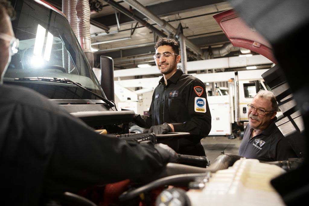 Heavy Truck Trailer Repair Services
